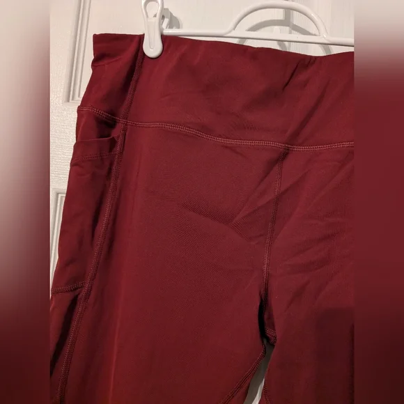 Workout leggings - Picture 2 of 3